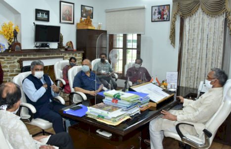 सीएम ने दिए पीएम  स्वनिधि योजना का लाभ पात्र व्यक्तियों तक पहुंचाने के  निर्देश