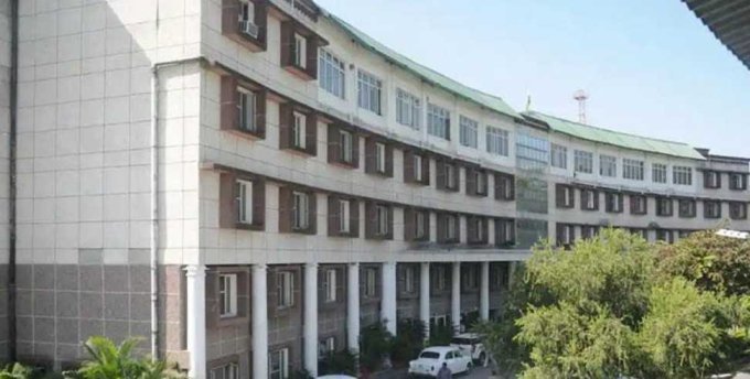 उत्तराखण्ड में प्रशासनिक फेरबदल, कई जिलों के डीएम बदले