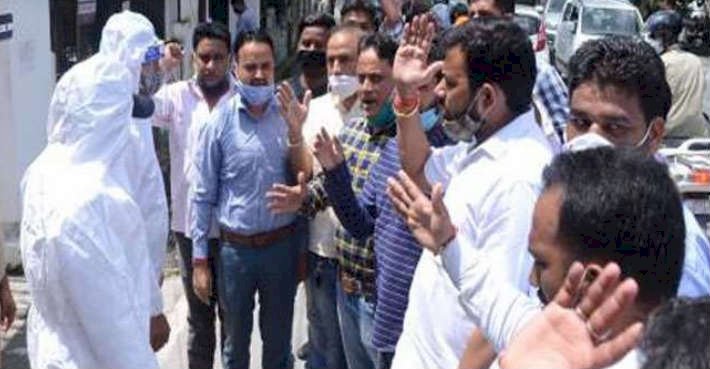 पीआरडी नियुक्ति  के खिलाफ युवा कांग्रेस का प्रदर्शन