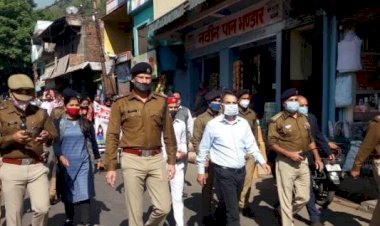 कोरोना महामारी से बचाव को पुलिस ने निकाली जागरूकता रैली