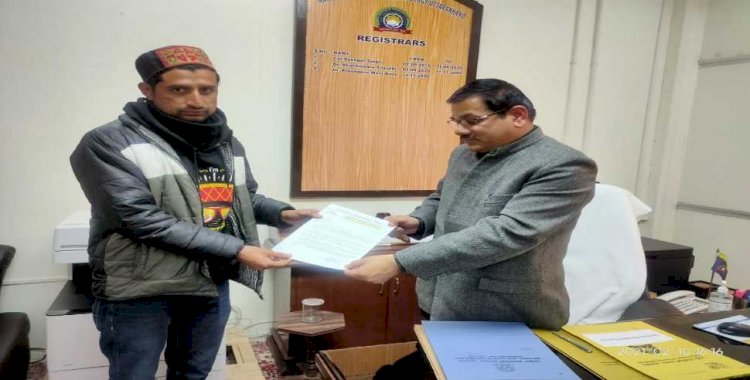 भर्ती में हो रहे विलम्ब को लेकर उत्तराखंड बेरोजगार संघ ने सौंपा ज्ञापन