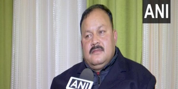 हरीश धामी ने दिखाए पार्टी को बगावती तेवर