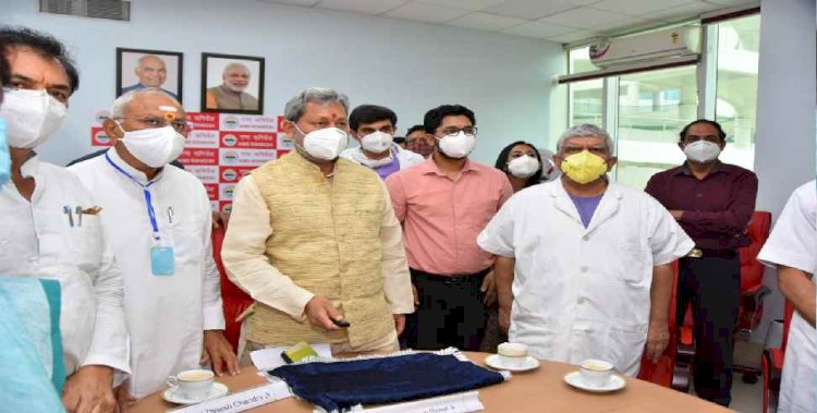 सीएम तीरथ ने किया एम्स द्वारा शुरू की गई टेलीमेडिसिन सेवा 'गरुड़' का उद्घाटन