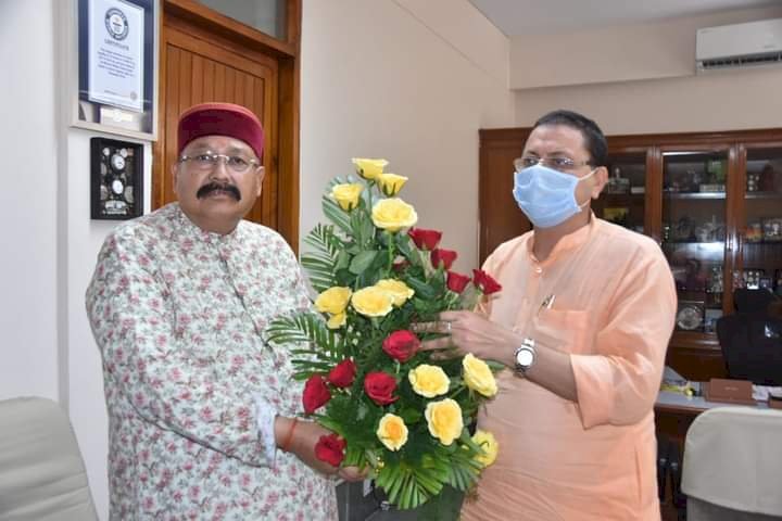 नाराजगी की खबर हवा साबित, पुराना मंत्रिमंडल लेगा सीएम के साथ शपथ