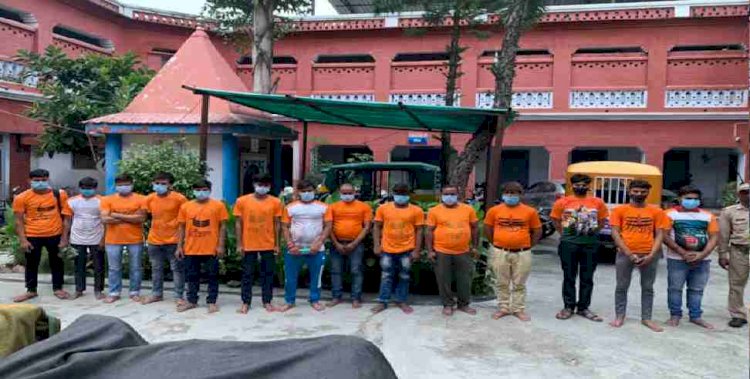 पुलिस को चकमा दे ये 14 कांवड़िए पहुंचे हर की पैड़ी, पुलिस ने गिरफ्तार कर किया क्वारंटीन