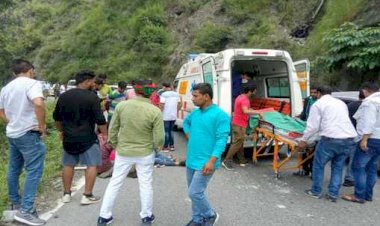 नैनीताल : पहाड़ी से गिरे बोल्डर ने ले ली एक युवक की जान, दूसरा गंभीर रूप से घायल