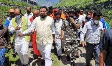 दुःख की इस घड़ी में सरकार आपदा पीड़ितों के साथ खड़ी है: सीएम धामी