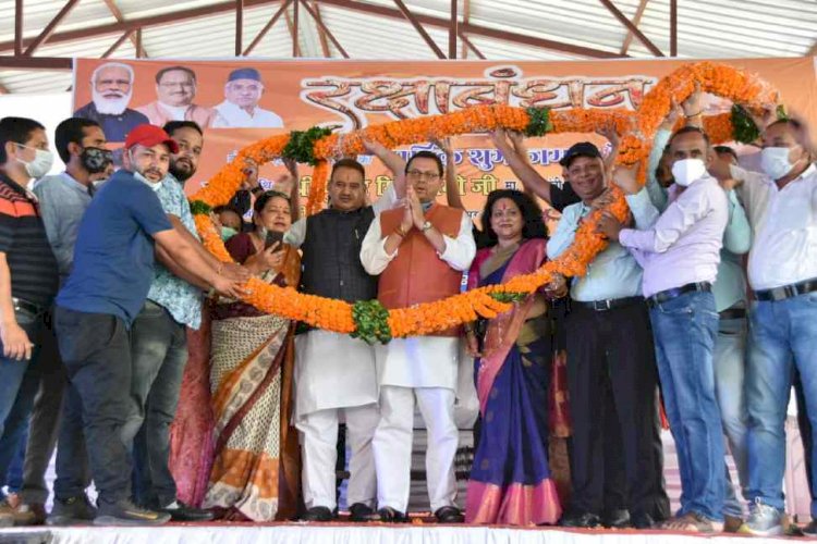 समुदायिक भवन गुनियाल गांव में आयोजित रक्षा बंधन समारोह में शामिल हुए मुख्यमंत्री