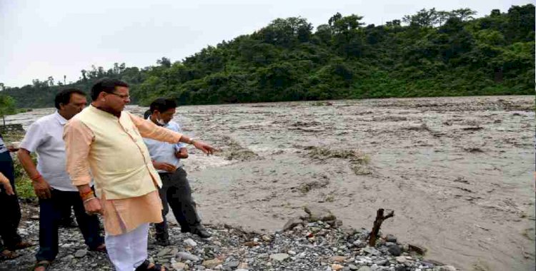 सीएम धामी ने लिया बारिश से क्षतिग्रस्त सहस्त्रधारा-मालदेवता मार्ग का जायजा, डीएम को दिए ये निर्देश
