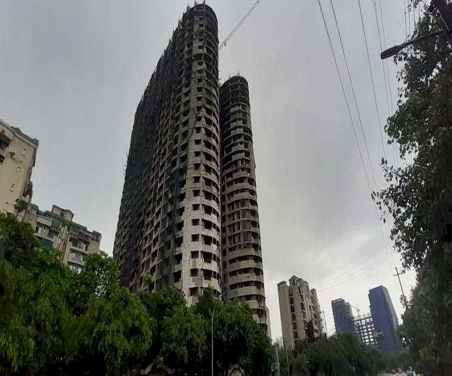 बिग ब्रेकिंग :  सुप्रीम कोर्ट ने दिया सुपरटेक एमरल्ड कोर्ट प्रोजेक्ट के 2 टावर गिराने का आदेश