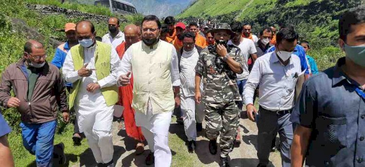 दुःख की इस घड़ी में सरकार आपदा पीड़ितों के साथ खड़ी है: सीएम धामी
