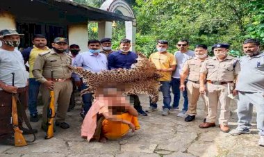 उत्तराखंड: गुलदार की खाल के साथ बाबा गिरफ्तार