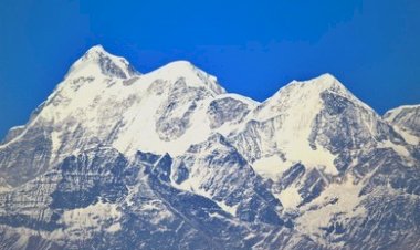 माउंट त्रिशूल के आरोहण के लिए गया नौसेना का दल लापता, हिमस्खलन की चपेट में आने की आशंका