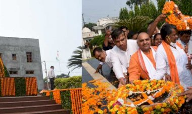रामपुर तिराहा शहीद स्मारक पर सीएम ने दी शहीदों को श्रद्धांजलि, राज्य आंदोलनकारियों के लिए की कई घोषणाएं