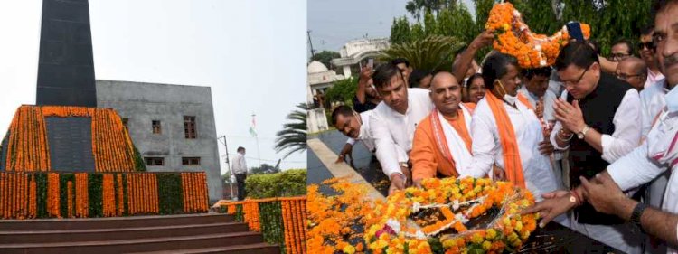 रामपुर तिराहा शहीद स्मारक पर सीएम ने दी शहीदों को श्रद्धांजलि, राज्य आंदोलनकारियों के लिए की कई घोषणाएं