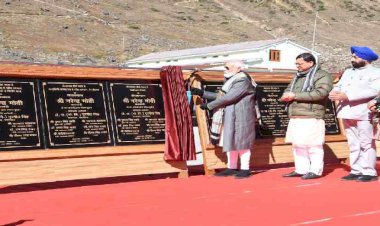 केदारनाथ:प्रधानमंत्री ने किया 400 करोड़ के पुनर्निर्माण कार्यों का लोकार्पण तथा शिलान्यास