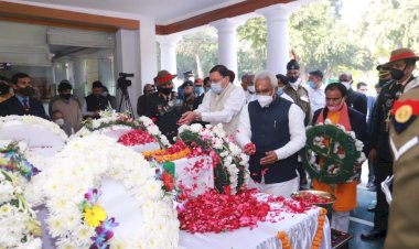 सीएम धामी ने दी जनरल बिपिन रावत को श्रद्धांजलि