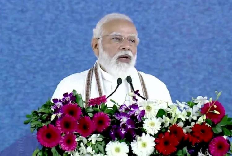 पीएम मोदी ने दी उत्तराखंड को 18 हजार करोड़ की योजनाओं की सौगात
