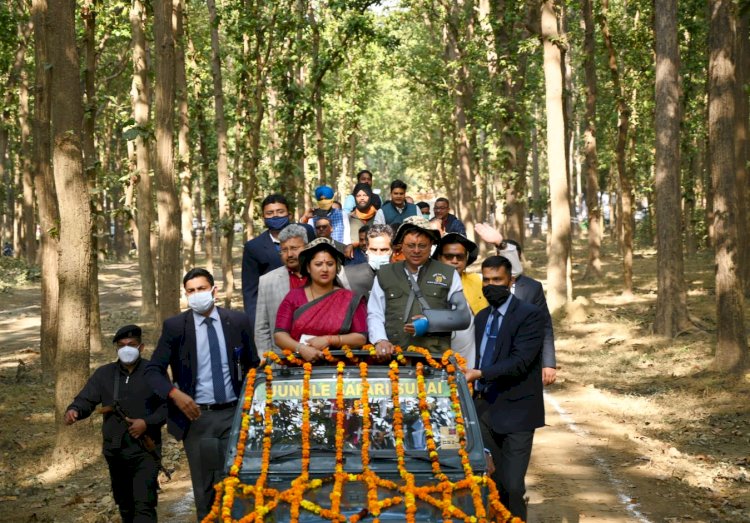 सीएम पुष्कर सिंह धामी ने किया 'सुरई इकोटूरिज्म जोन' में जंगल सफारी का शुभारंभ