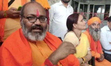 भड़काऊ भाषण के आरोपी यति नरसिंहानंद गिरफ्तार