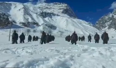 उत्तराखंड में -25 डिग्री सेल्सियस पर ट्रेंनिंग ले रहे ITBP के जवान, देखें हैरतंगेज वीडियो