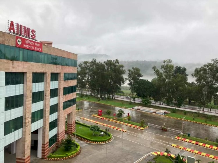 एम्स ऋषिकेश भर्ती घोटाला,केंद्रीय स्वास्थ्य मंत्री और राज्य के मुख्यमंत्री को ज्ञापन