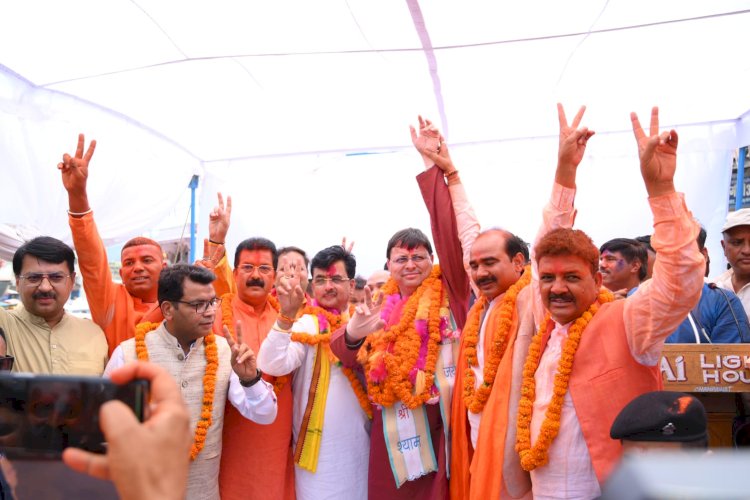 जीत के बाद चंपावत पहुंचे सीएम धामी , बोले 'आप सभी का धन्यवाद...आभार..!