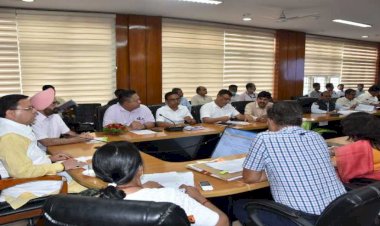 CM ने दिये जीएसटी (GST) कर संग्रह बढ़ाने के निर्देश