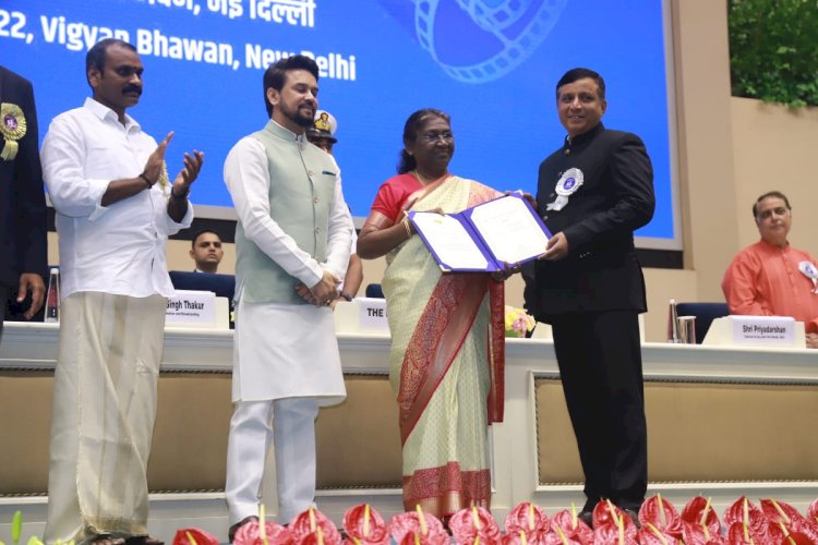 उत्तराखण्ड में फिल्म निर्माता-निर्देशकों को राज्य सरकार से मिला प्रोत्साहन - बंशीधर तिवारी