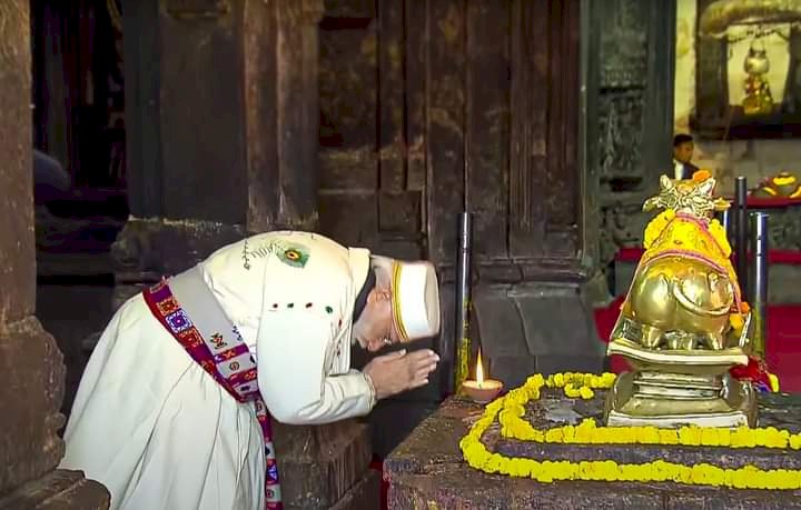 प्रधानमंत्री श्री नरेंद्र मोदी ने श्री केदारनाथ में रुद्राभिषेक किया