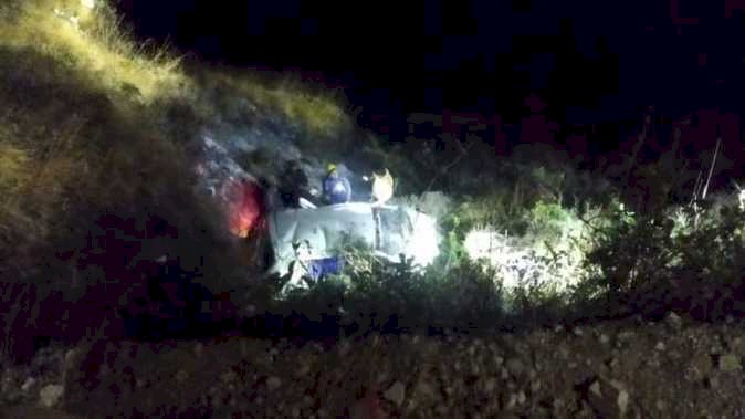 उत्तराखंड: कार खाई में गिरी, तीन महिलाओं समेत चार लोगों की मौत