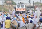गुरदासपुर में लगातार दूसरे दिन रेल ट्रैक जाम, यात्री परेशान