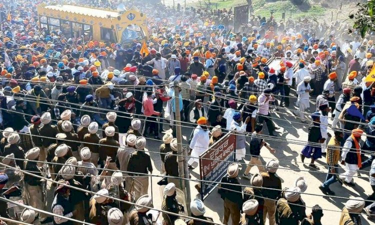 अजनाला में झड़प के एक दिन बाद, अदालत ने पंजाब के कट्टरपंथी नेता अमृतपाल के सहयोगी को रिहा करने का आदेश दिया