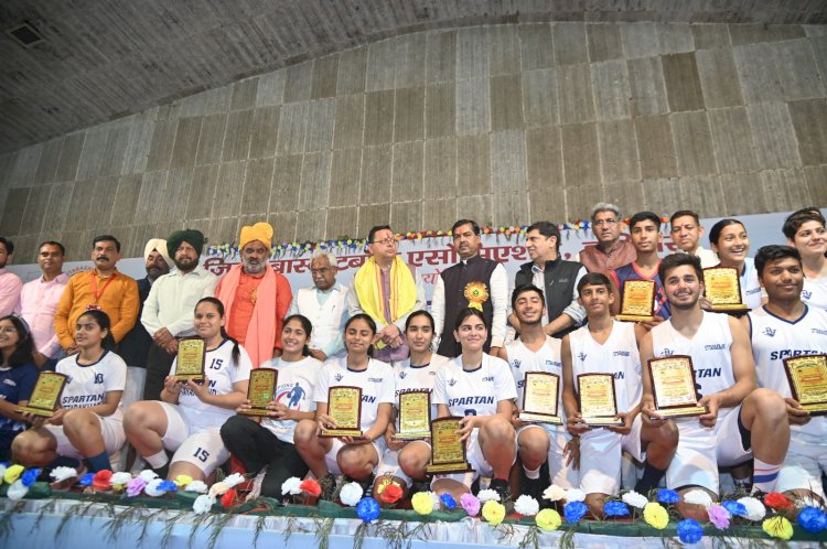 हरिद्वार में बनेगा अन्तर्राष्ट्रीय स्तर का बास्केटबॉल कोर्ट: सीएम धामी