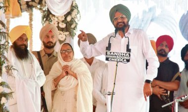 सिद्धू मूसेवाला हत्याकांड: गायक की बरसी में पिता ने धीमी जांच को लेकर सरकार पर निशाना साधा, कहा- न्याय के लिए लड़ाई जारी रहेगी