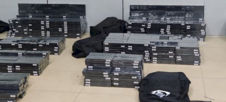 अमृतसर हवाईअड्डे पर 30 लाख रुपये मूल्य की 2.60 लाख आयातित सिगरेट जब्त की गईं