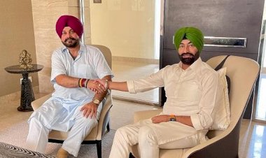 सुखपाल खैरा से मिले नवजोत सिद्धू, ट्विटर पर शेयर की तस्वीर