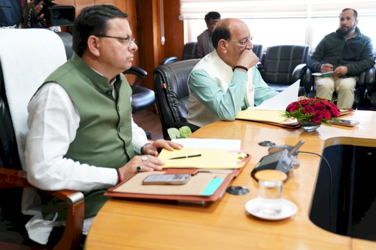 गढ़वाली, कुमाउनी व जौनसारी तथा हिन्दी भाषा में 4 नवोदित उदयीमान लेखकों को प्रतिवर्ष सम्मानित करेगी सरकार