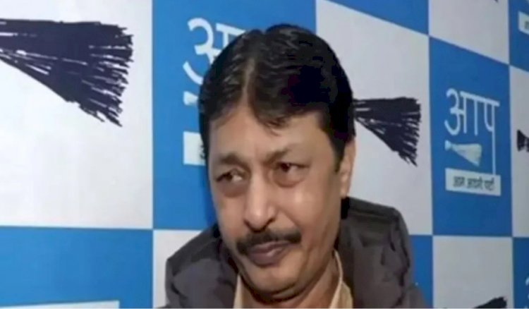 विधायक की बीवी ने प्रिंसिपल को जड़ा थप्पड़, शौहर ने स्कूल में घुस धमकाया: सीलमपुर से AAP विधायक अब्दुल रहमान बीवी समेत कोर्ट में दोषी करार