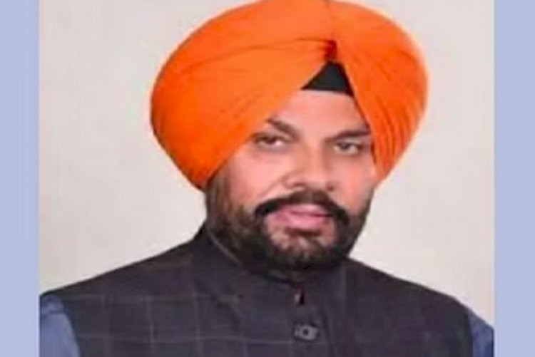 700 विद्यार्थियों को कनाडा से निकालने की तैयारी, धरने पर बैठे छात्रों को वर्क परमिट देने की मांग