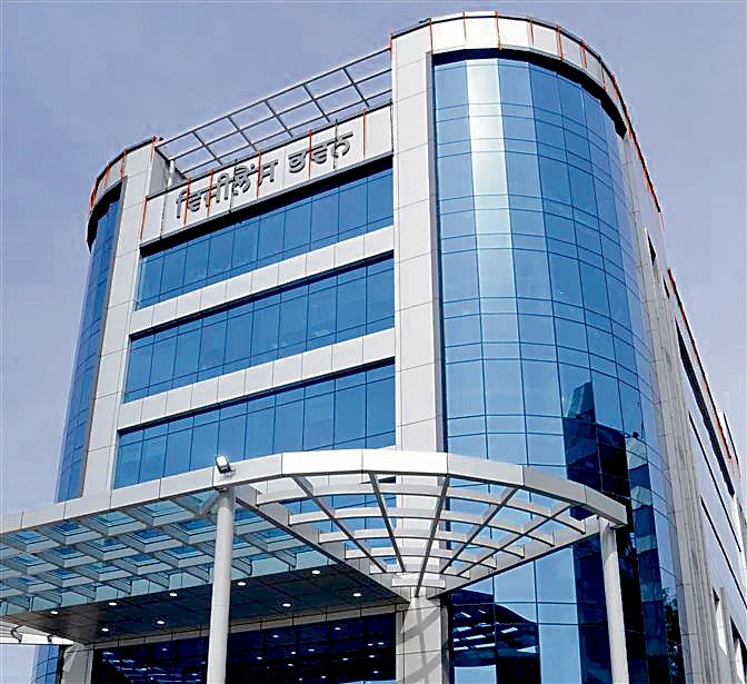 138 करोड़ रुपये का बाग घोटाला: विजिलेंस की जांच से डरे लाभार्थियों ने गलत तरीके से अर्जित धन वापस करना शुरू किया !