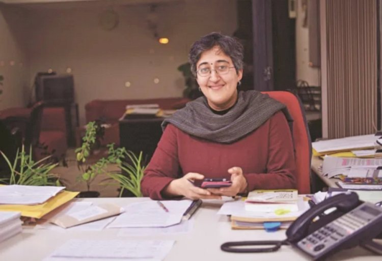 11 विभागों के साथ सबसे दमदार मंत्री बनीं आतिशी, शिक्षा के बाद मिला वित्त राजस्व