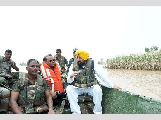 पंजाब बाढ़: अब तक 26672 लोगों को सुरक्षित स्थानों पर पहुंचाया गया