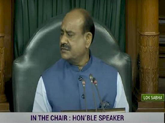 लोकसभा अध्यक्ष ने सरकार के खिलाफ विपक्ष द्वारा लाए गए अविश्वास प्रस्ताव को स्वीकार कर लिया