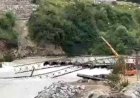 उत्तराखंड:बदरीनाथ मास्टर प्लान के तहत बन रहा पुल गिरा