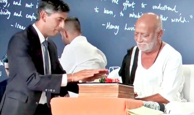 ऋषि सुनक ने लगाया जय श्री राम का जयकारा, मोरारी बापू की रामकथा में हुए शामिल