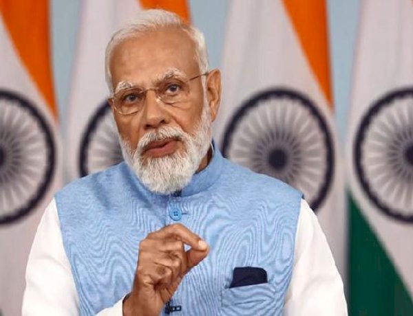 प्रधानमंत्री नरेन्द्र मोदी ने माँ नारायणी की वंदना करते हुए संस्कृत सुभाषितम् साझा किया