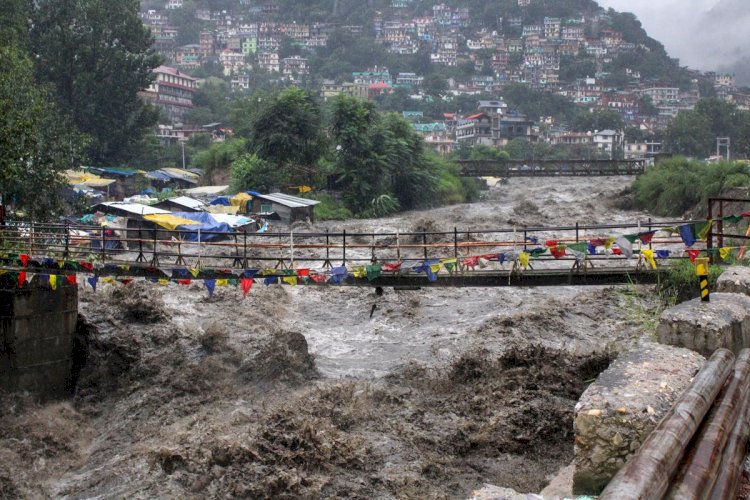 हिमाचल में मानसूनी तबाही: अब तक 199 लोगों की मौत, 31 लापता