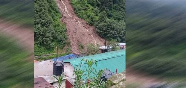 उत्तराखंड:गौरीकुंड में आज सुबह  हुए भारी भूस्खलन में तीन बच्चे मलबे में दबे
