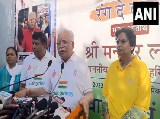 पास के मंदिरों में जाएं, प्रार्थना करें...'': सरकार द्वारा बृज मंडल यात्रा की अनुमति नहीं दिए जाने के बाद हरियाणा मुख्यमंत्री खट्टर का बयान